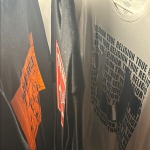 BRAND NEW True Religion Graphic T-Shirt BUNDLE
